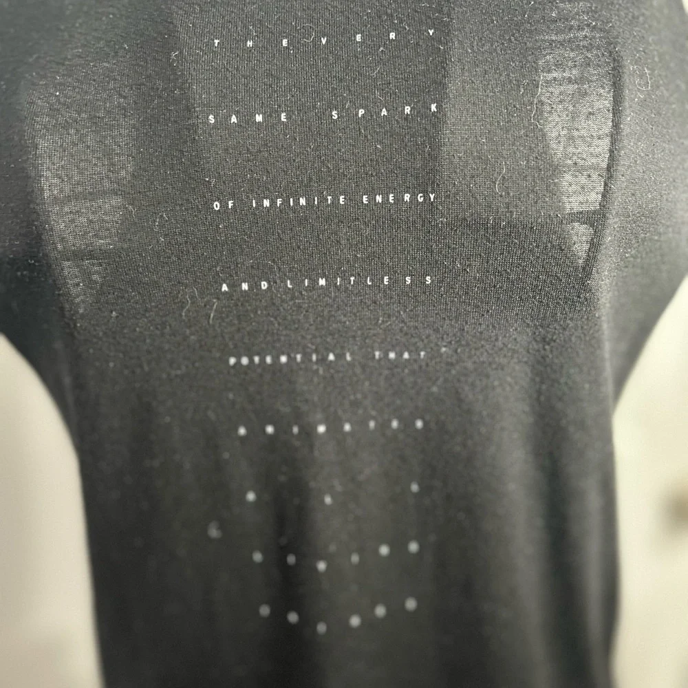 ALO Yoga sleek black